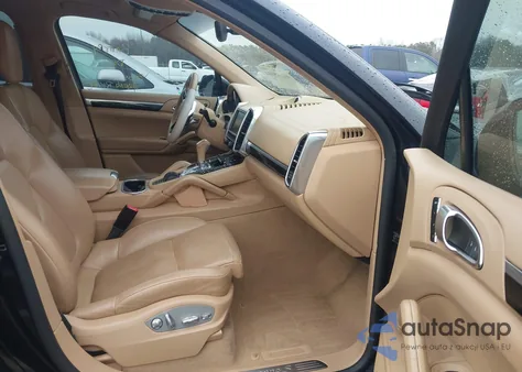 2015 Porsche Cayenne S z USA, uszkodzony, nr VIN WP1AB2A26FLA56184